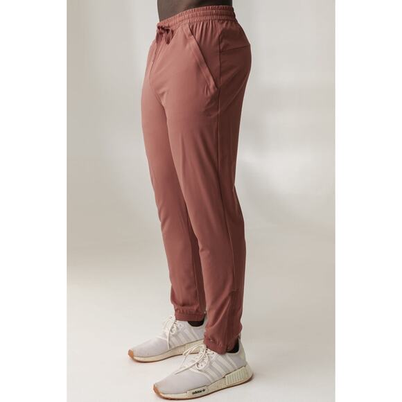 NWOT Vitality Prime Jogger in Terracotta Men’s Size M - Picture 6 of 11